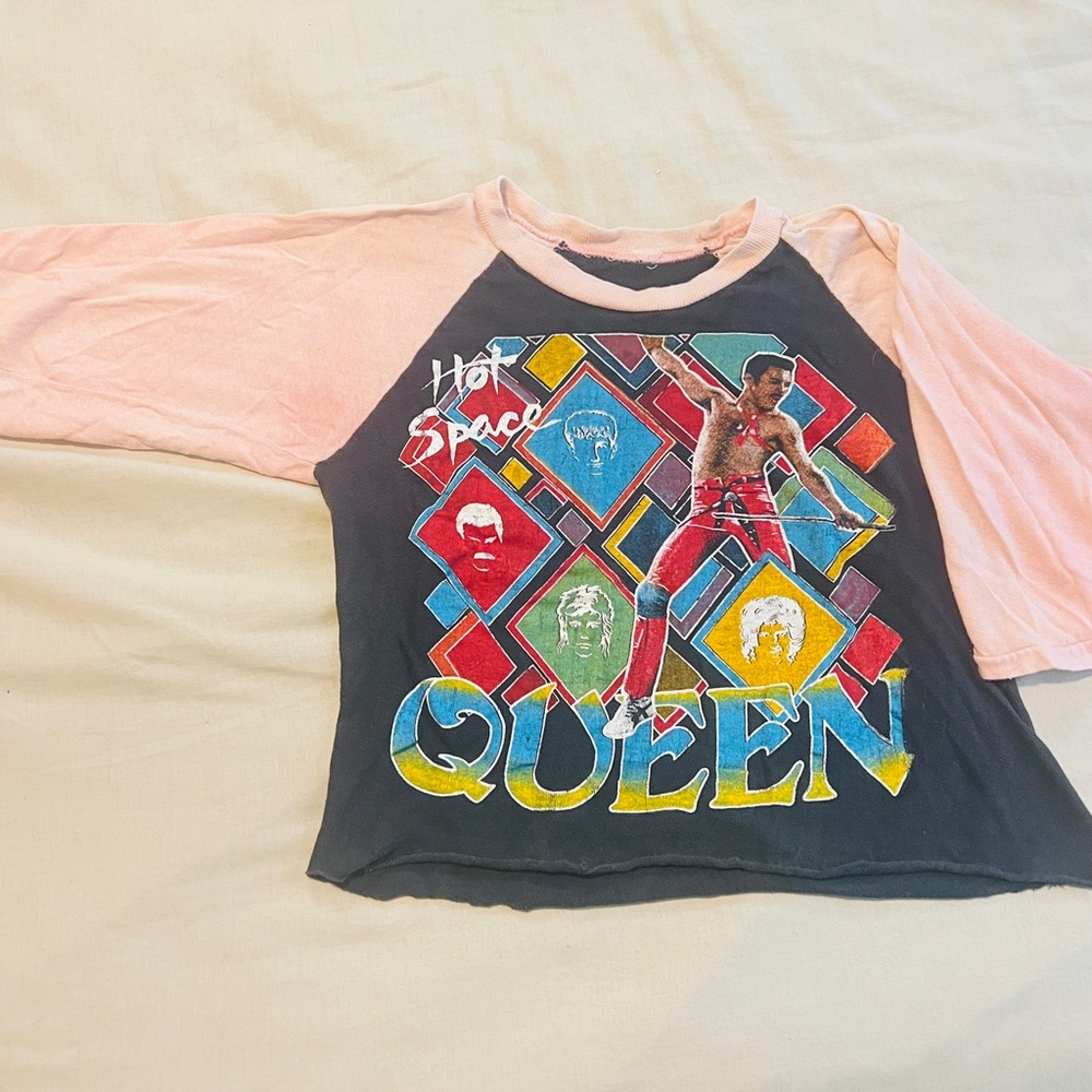 VINTAGE 1982 Queen Tour Shirt - Hot Space Tour